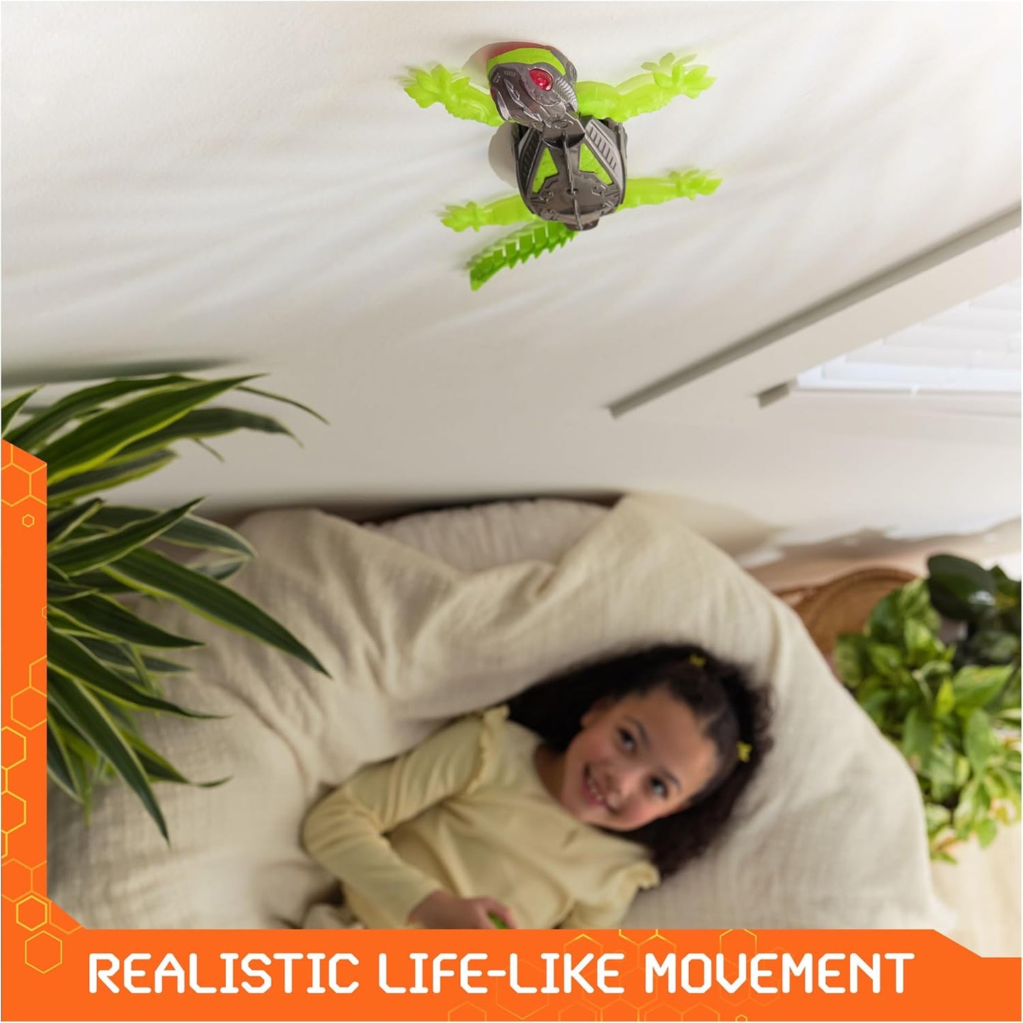 Wall Climbing RC Gecko Toy – Rechargeable Remote Control Robot Lizard with LED Eyes, Crawls on Walls & Floors, STEM Robot Toy for Boys & Girls Ages 4+